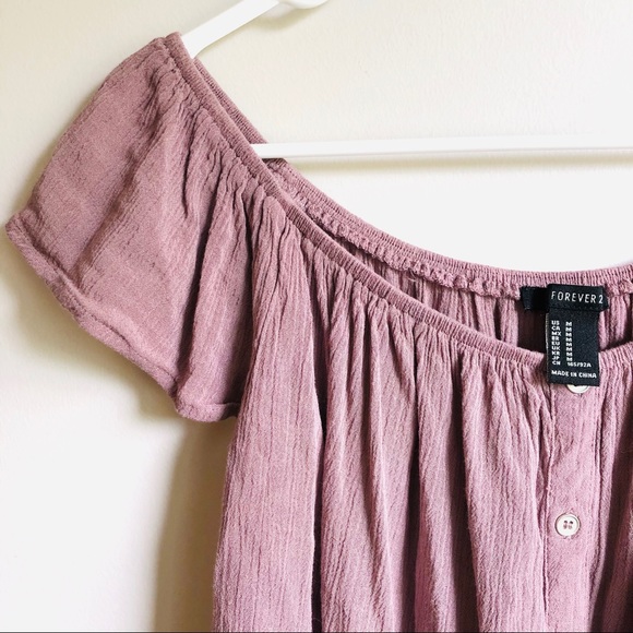 Forever 21 Tops - Forever 21 Mauve Off Shoulder Button Top sz M